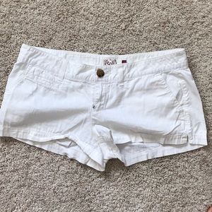 SO Women’s White Short